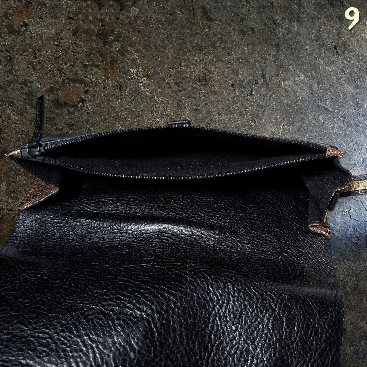 Ann Demeulemeester Vintage 90´s Clutch / Wristlet Bag Black and Gold