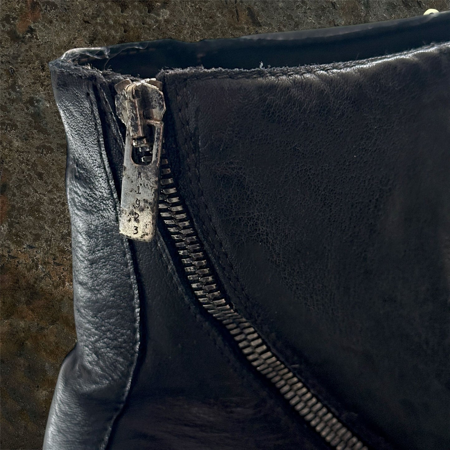 A Diciannoveventitre A1923 ST41 Kangaroo Chromo Tinto Nero Boots |44