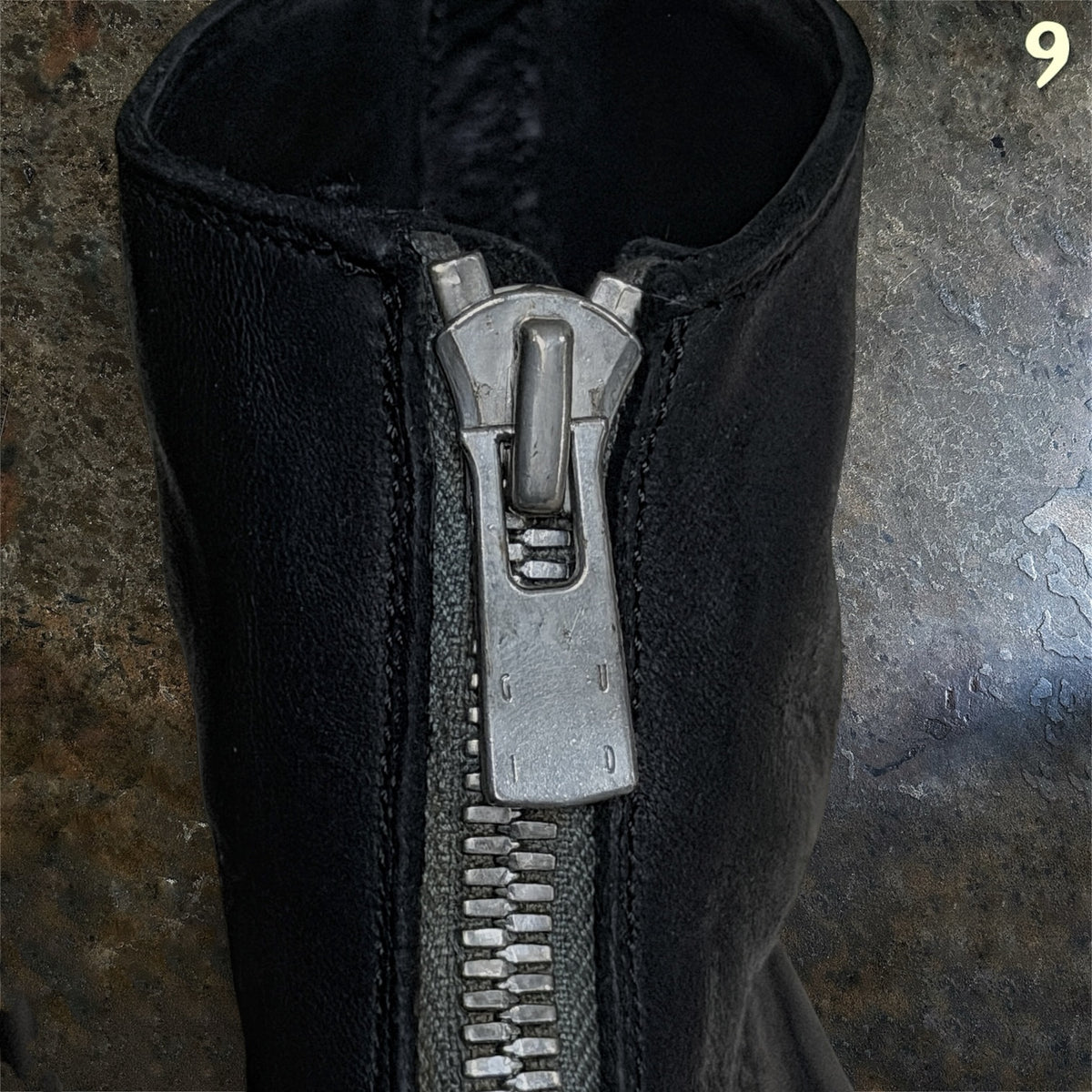 Guidi 1896 PLS front zip boots in black horse leather, EU 43 — product photograph 8