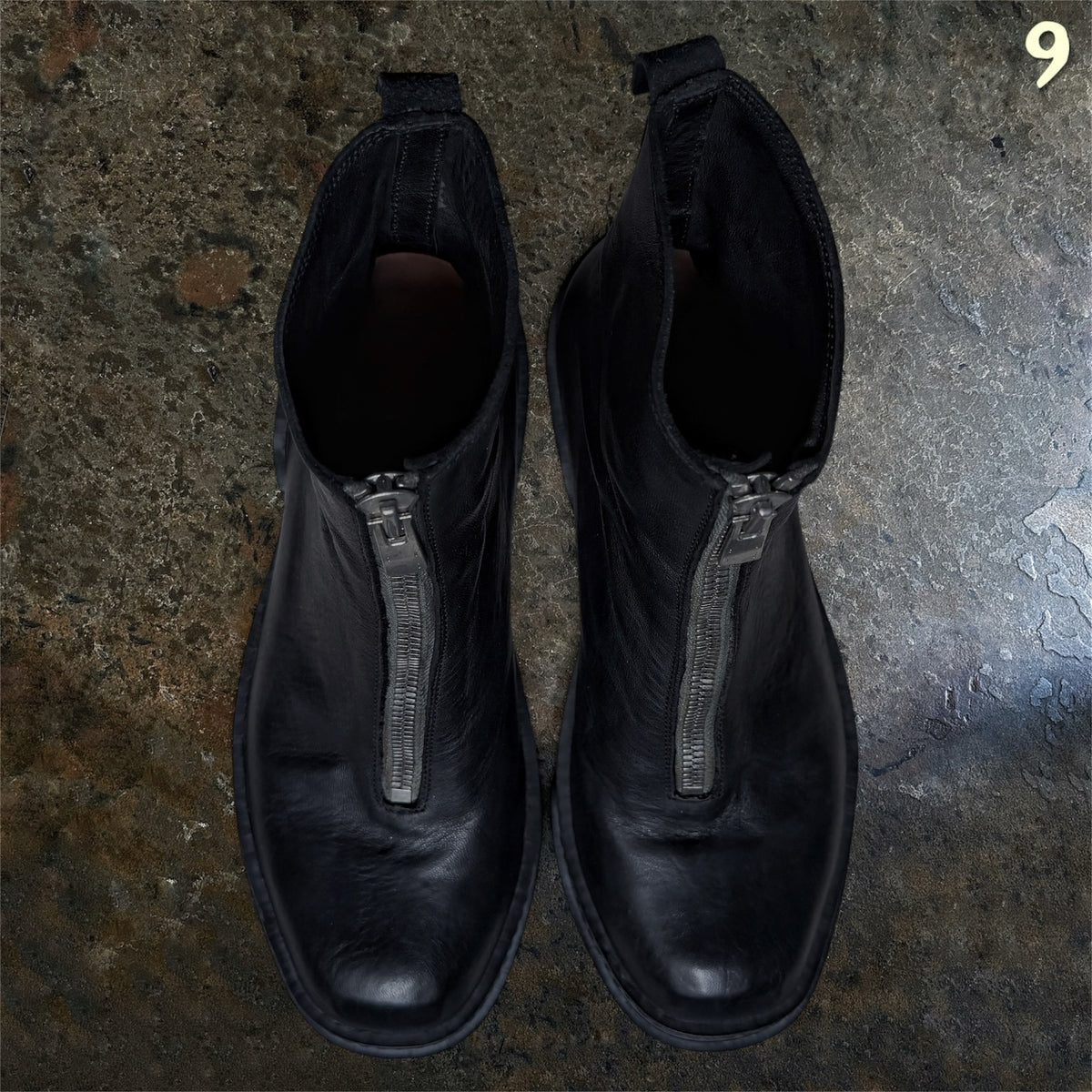 Guidi 1896 PLS front zip boots in black horse leather, EU 43 — product photograph 13