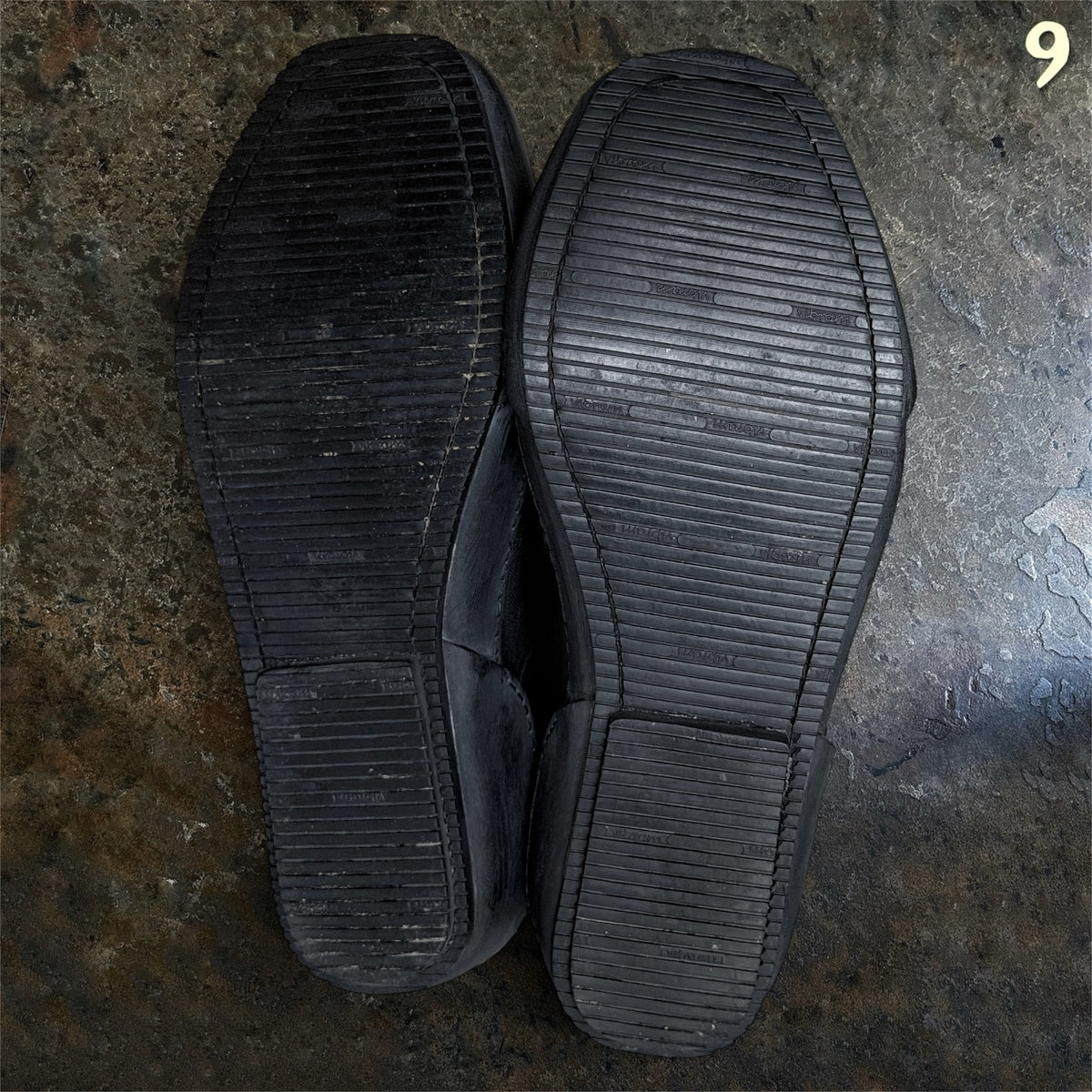 Guidi 1896 PLS front zip boots in black horse leather, EU 43 — product photograph 15