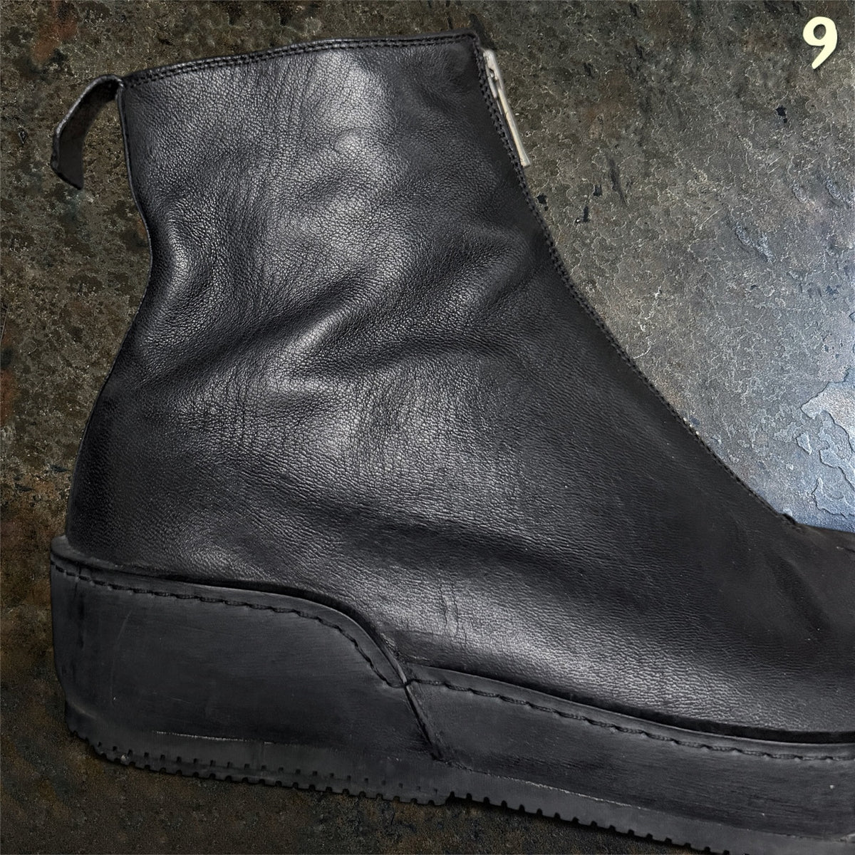 Guidi 1896 PLS front zip boots in black horse leather, EU 43 — product photograph 17