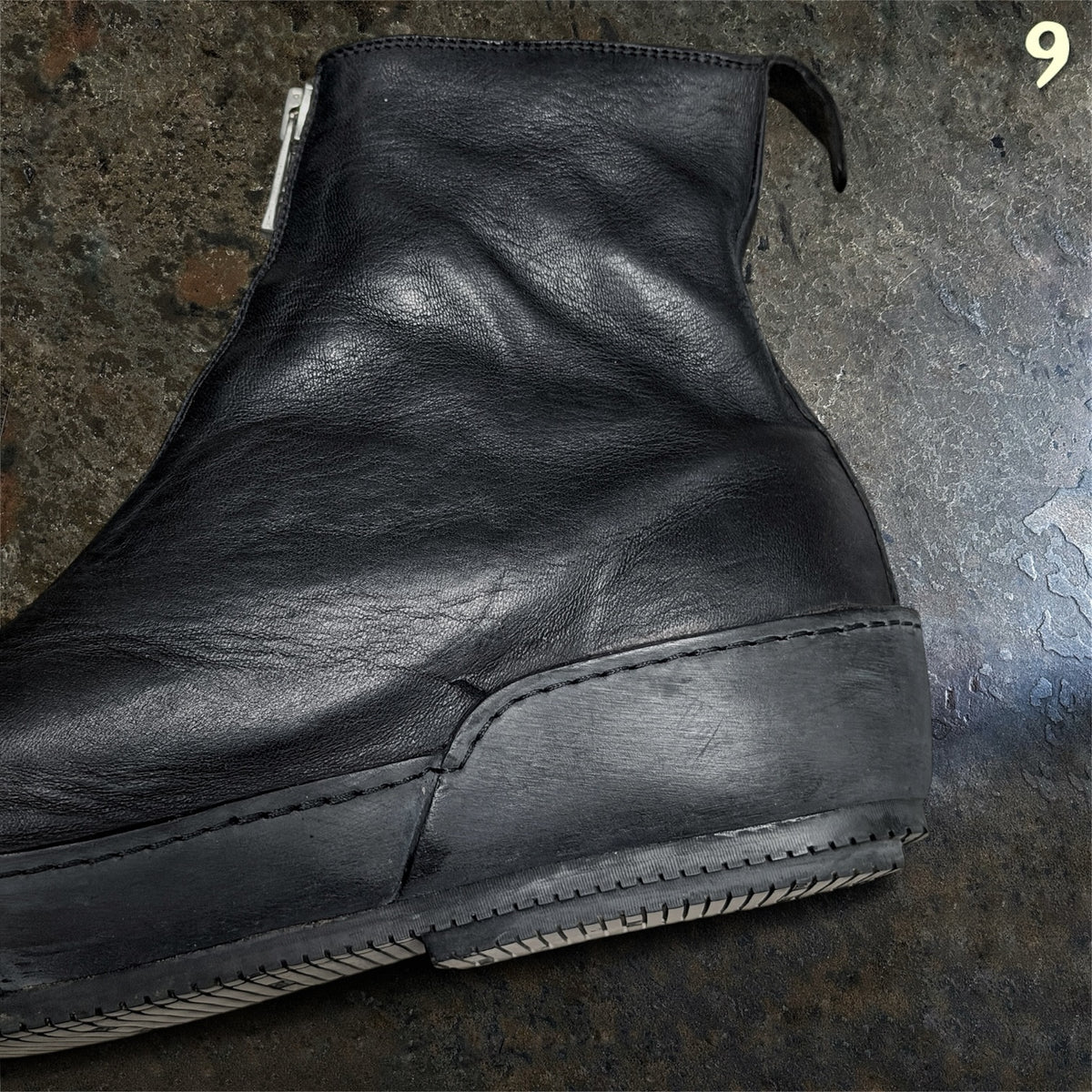 Guidi 1896 PLS front zip boots in black horse leather, EU 43 — product photograph 20